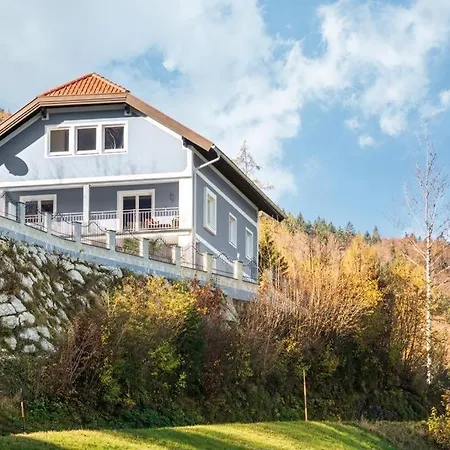 Haus Edelweiss Apartmán *